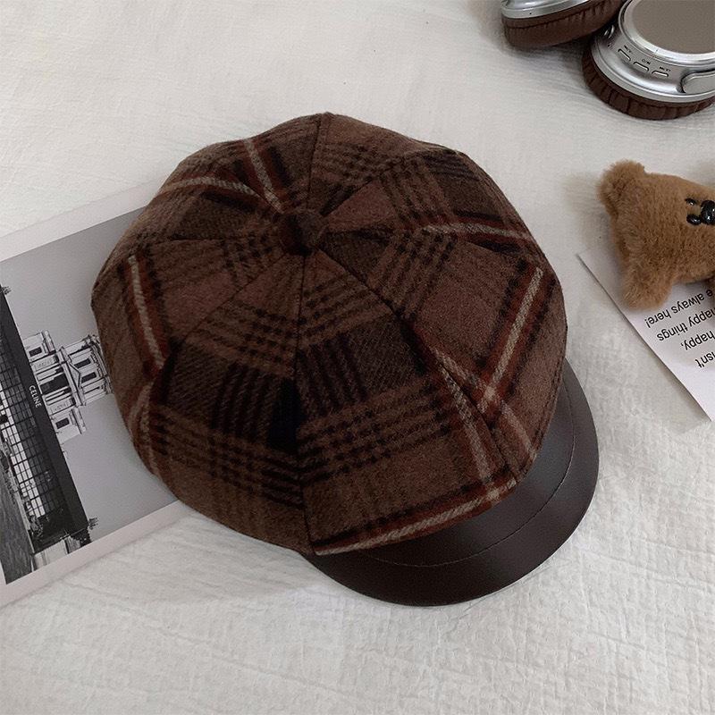 New Trendy Elegant Plaid Newsboy Cap With Leather Trim Women Beret Hat Daily Streetwear Fashion Headwear Women Gifts Party Caps