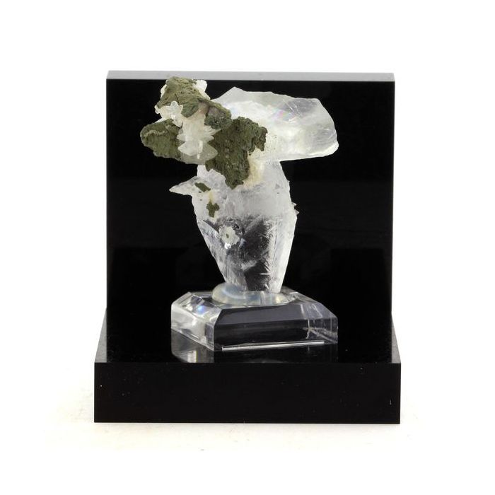 Calcite 129.6 carats