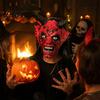 Scary Demon Mask with Horns Halloween Satan Devil Mask, Realistic Full Head Latex Costume Long Satanic Cosplay Props And Fangs, Party for Haunted