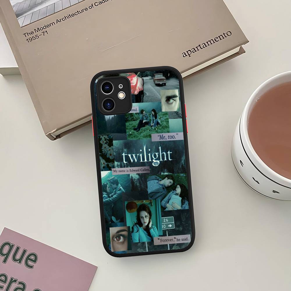 

TV Twilight Isabella Edward Cullen Phone Case For IPhone 16 15 14 13 12 11 Pro Max Plus X XS MAX Black Matte Phone Fundas iphone 15 pro