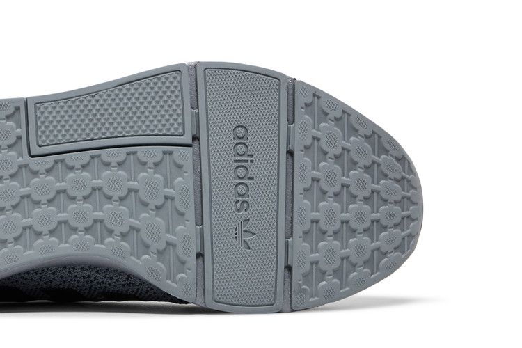 Men's Sneakers adidas Swift Run 22 'Triple Grey'