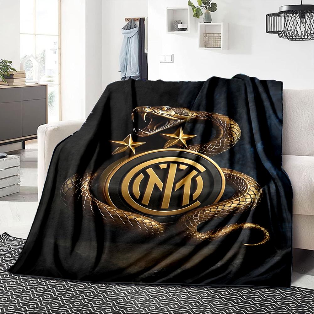 Inter Milan Emblem Blankets Flannel Printed Breathable Warm Throw Blanket for Home Office Bedspreads 0708a91