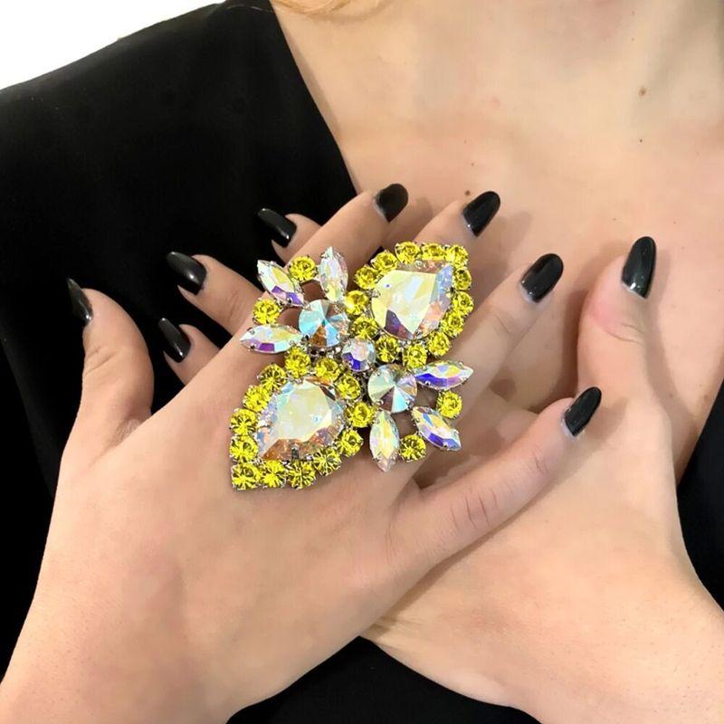 Fashion Exaggerated Super Flash Rhinestone Big Ring Catwalk Runway Modeling Photo Adjustable Ring Stylish Ornament Ring