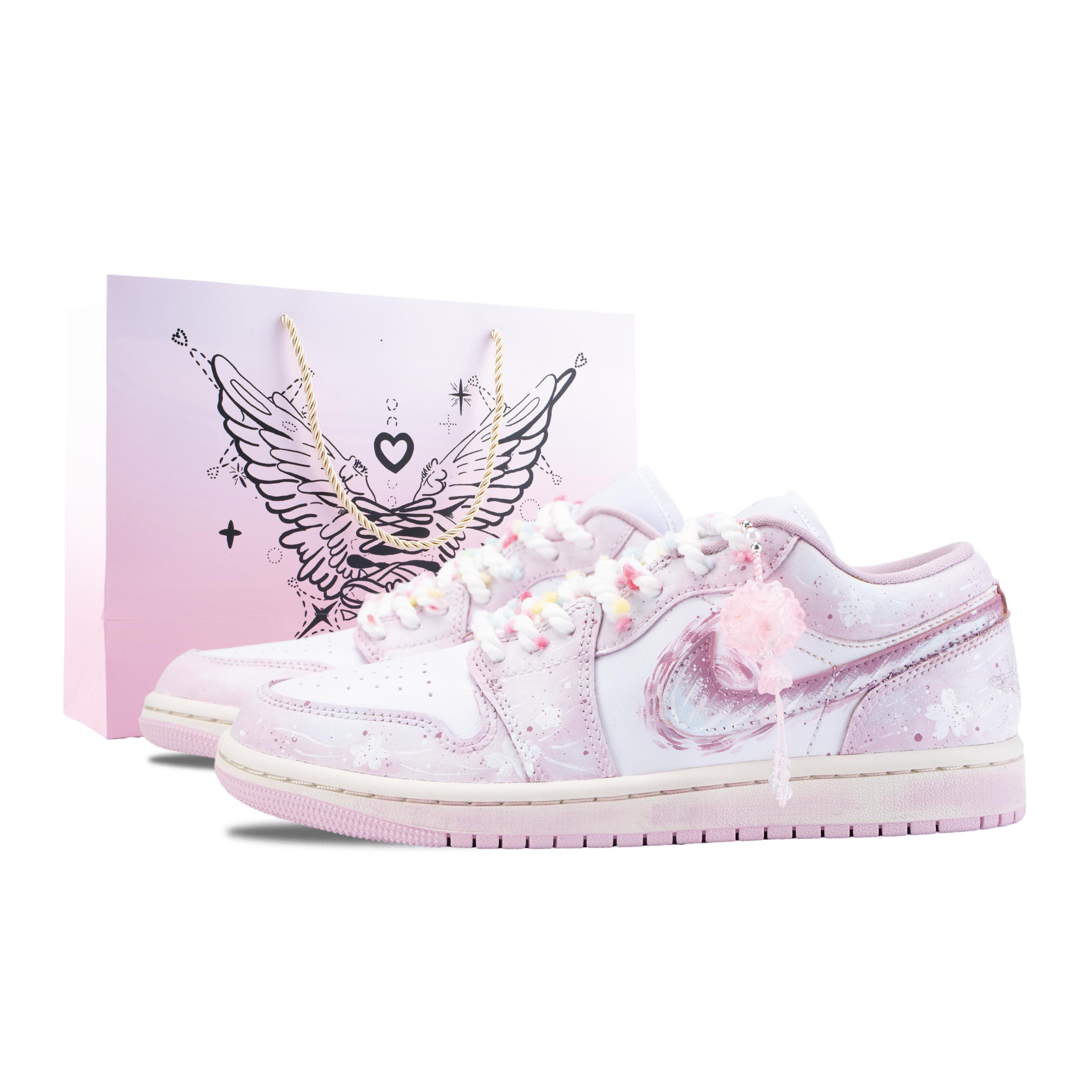 

Jordan Air Jordan 1 Cherry Blossom White Peach Slip Resistant Abrasion Resistant Low top Vintage Basketball Shoes DC0774-607(Team626-) 36.5