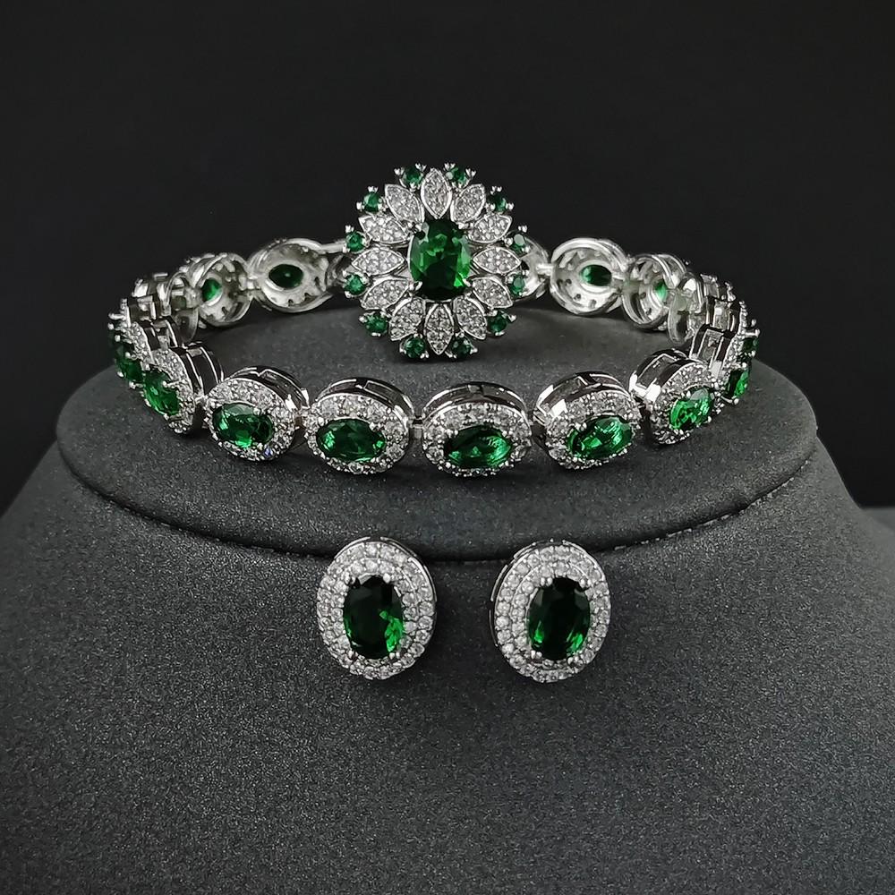 

Emerald Oval Jewelry Set: Women s Three-Piece Collection (j7249) зелёный