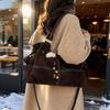 Urban Minimalist Pu Handbag For Daily Use With Zipper Closure And Inner Pouch