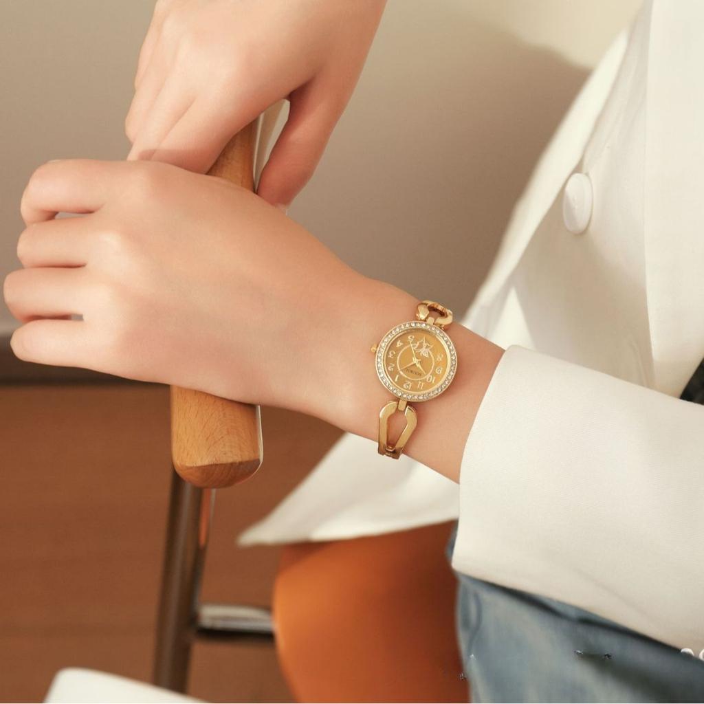 Women Watches Quartz Dial Bracelet Rhinestone Chain Ladies Clock