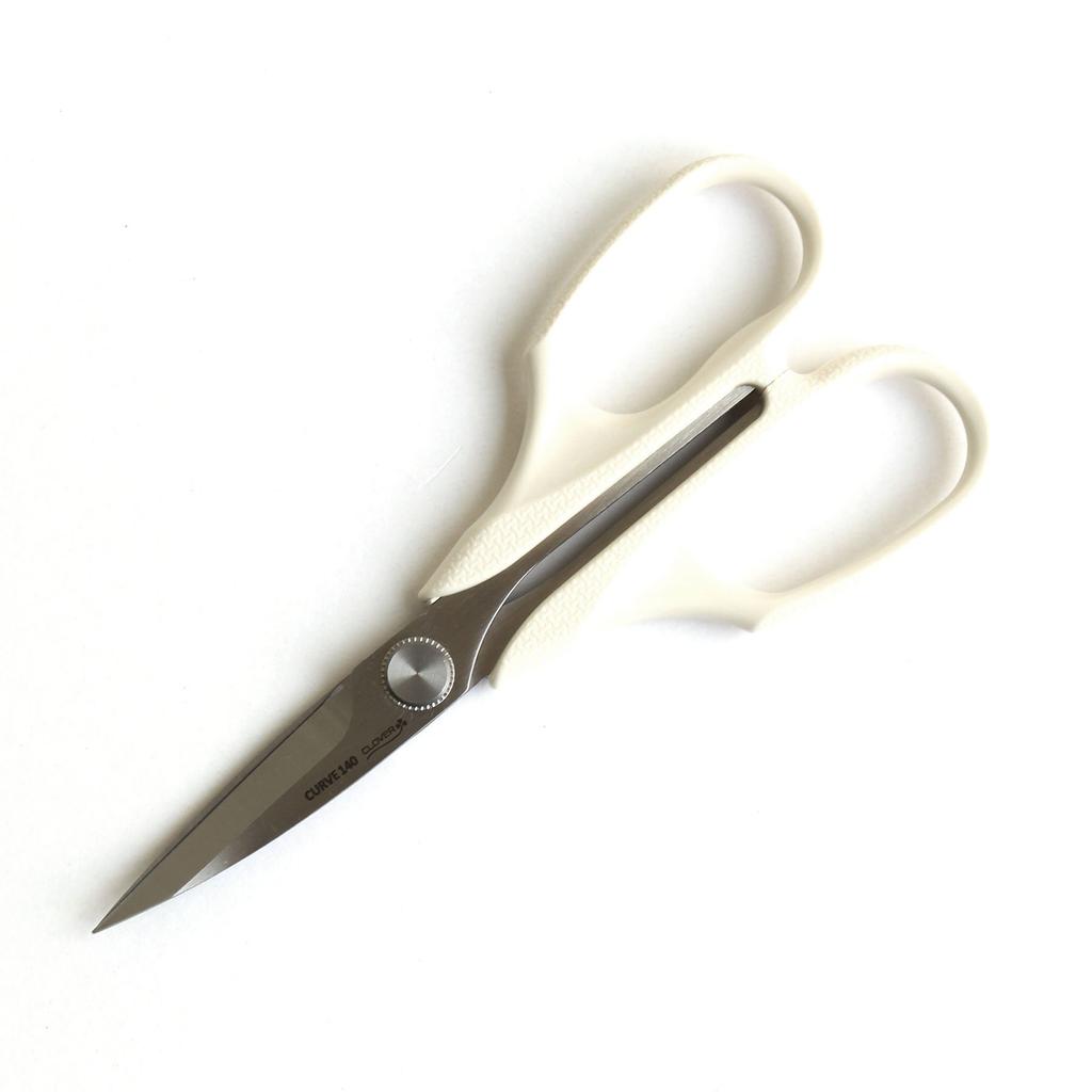 Clover Curved Scissors for Cutting White 140mm, Curves, 36-616,