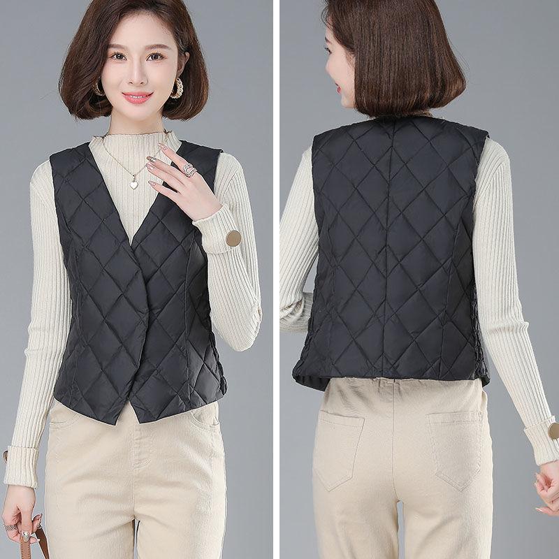 Women's Down Vest for Autumn and Winter Inner Wear Warm Waistcoat Mother's Style Short V-Neck Vest