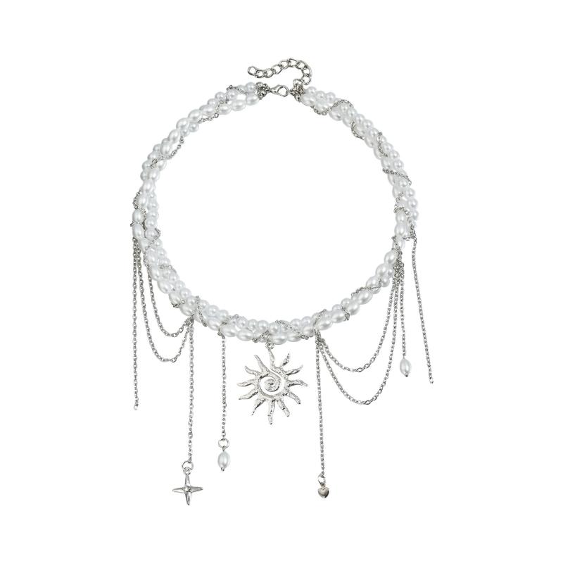 

Modern Sunflower Necklace Layering Pendant Charm Design Neckchain Comfortable Neckwear For Daily Wear or Event 1