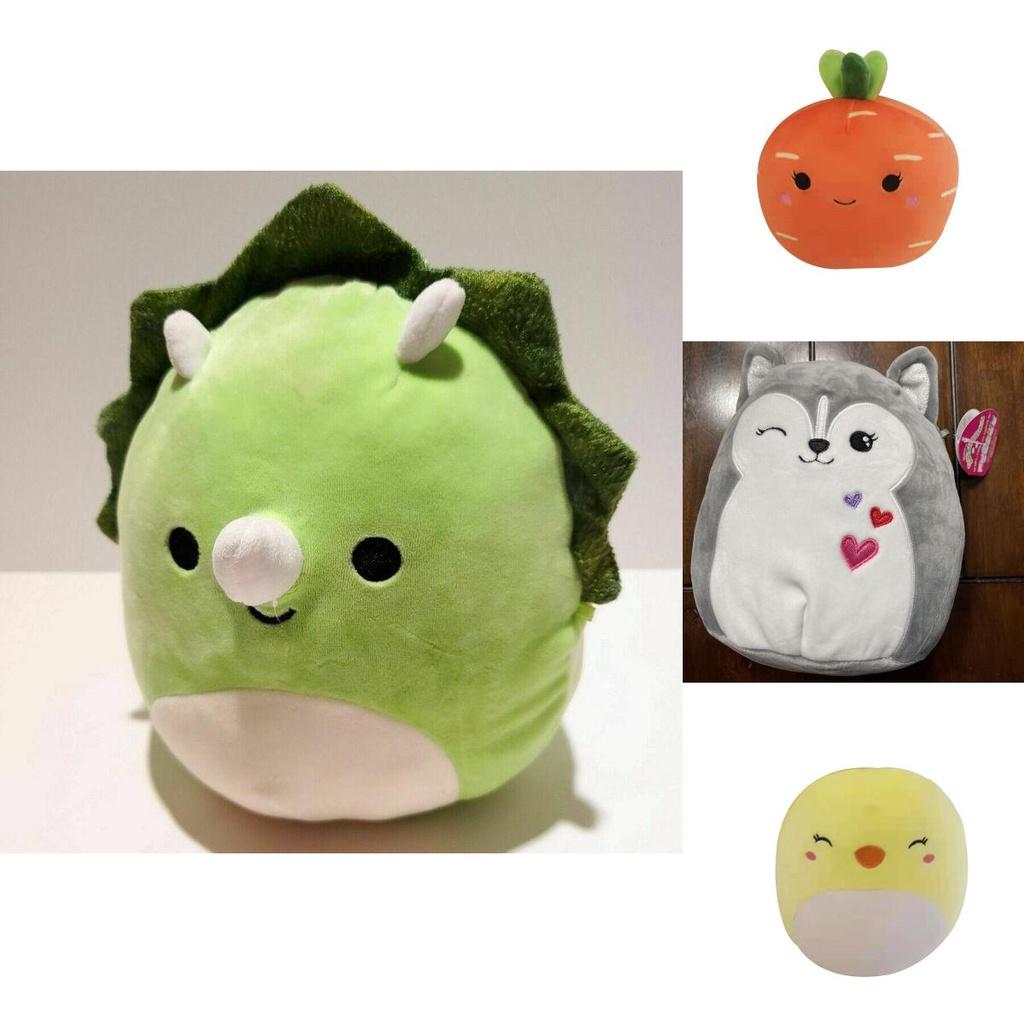 Un mīkstā Squishmallow plīša rotaļlieta ar Stump no Skeleta komandas Bouncer**