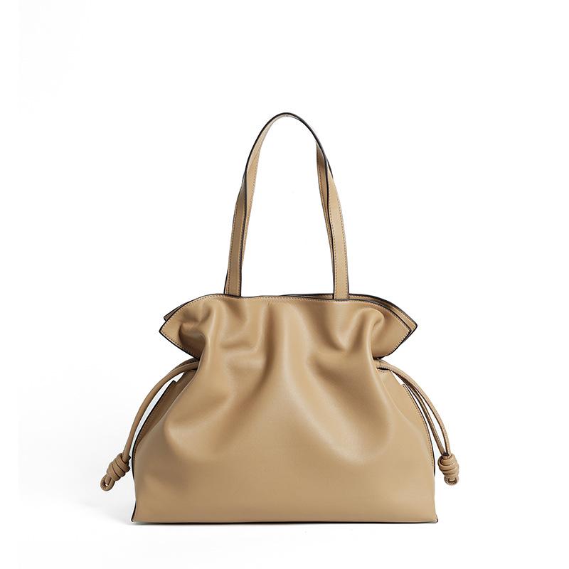 Women's Genuine Leather Pleated Bucket Bag - Autumn/Winter Shoulder Tote