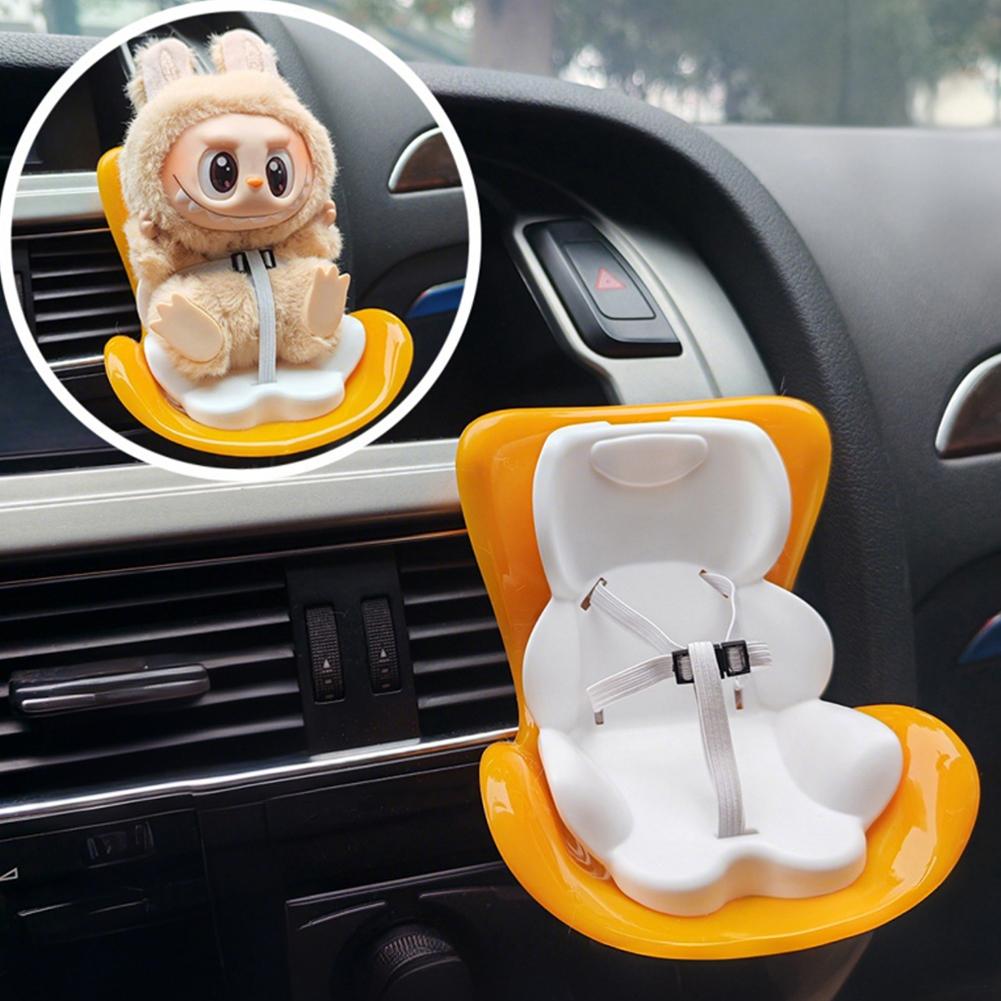 Pro LABUBU Výstup vzduchu Bezpečnostní sedačka Do auta Montovaná Makronka Panenka Aromaterapeutický klip Kreslená hračka Panenka Auto Roztomilá ozdoba