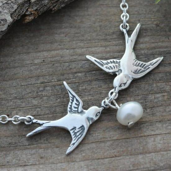 Naszyjnik Ptak z Latającą Perłą - Urocza Jaskółka, Wróbel, Koliber Wisiorek