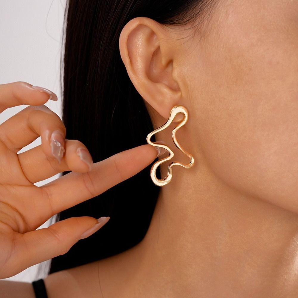 Hollow Geometry Geometric Earrings Minimalist Design Stud Earrings  Daily Wear