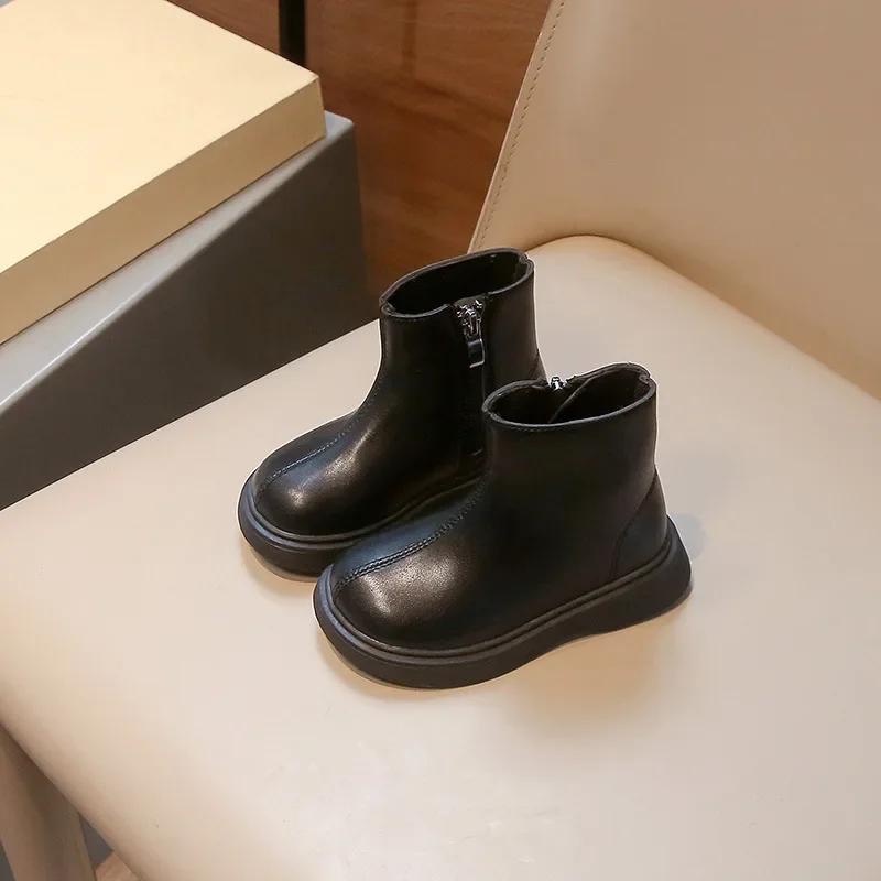 

Классические ботильоны на платформе для девочек, весенне-осенние повседневные детские короткие ботинки, однотонные, универсальные, нескользящие, модные детские ботинки 23 чёрный