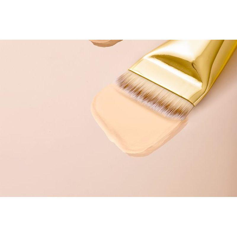 Buttermilk - Flat Foundation Brush