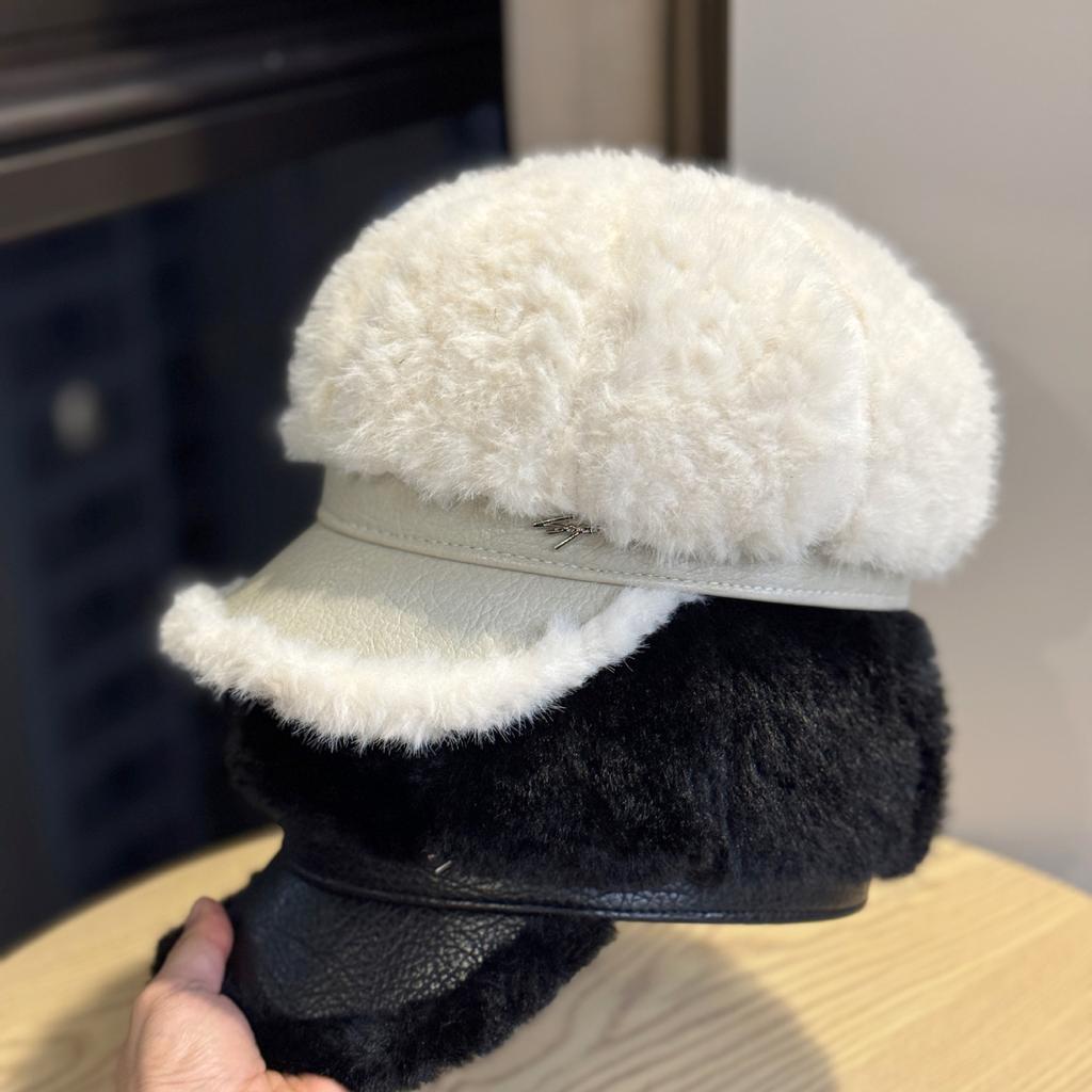 New Retro Splicing Octagonal Hat Women's Autumn and Winter Plush Warm Cap Autumn Winter Fashion Accessory Beret Cap for Women