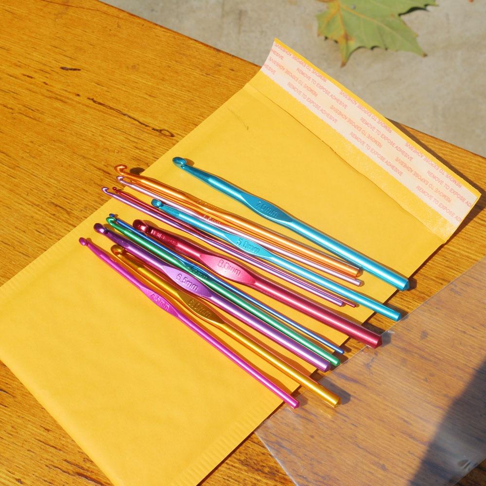 12pcs Metal Handle 2-8mm Crochet Hook Set Colorful Stainless Steel Knitting Needles Yarn Sweater Weave Sewing Needles Craft Tool