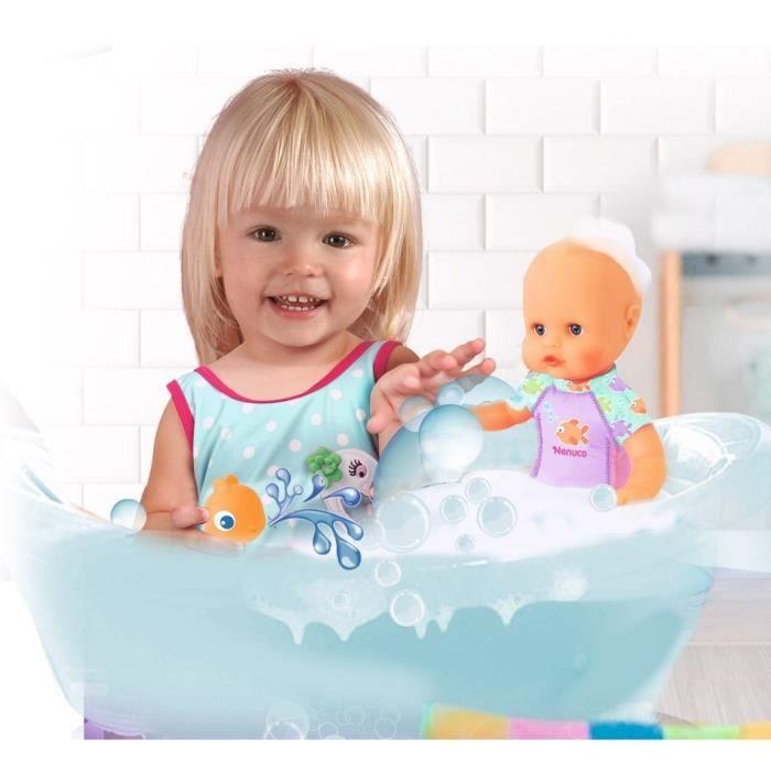 Bambola e il suo pesce - GPTOYS - NENUCO - Il mio primo bagnetto - NFN88 - 35 cm - Dai 10 mesi