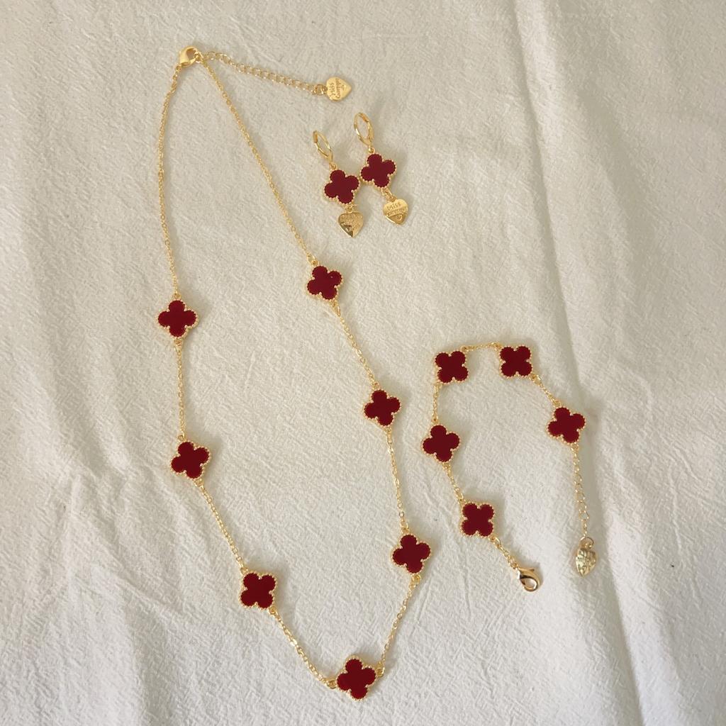 3PCS Four Leaf Clover Necklace Bracelet Earrings Three Piece Set Versatile Lucky Four Leaf Clover Five Flower Bracelet Clavicle Chain Earrings