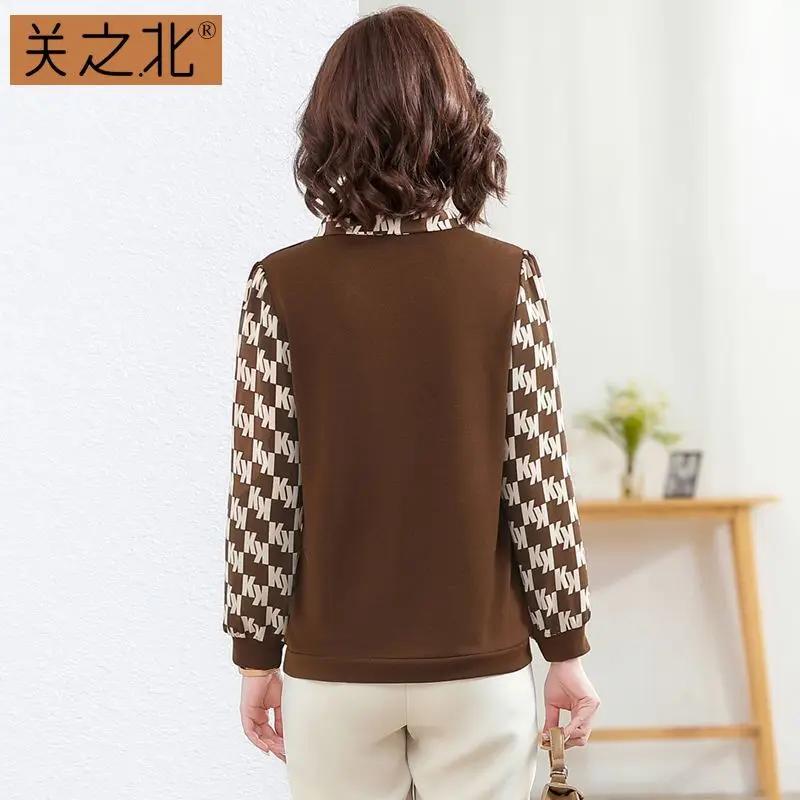 Wealthy Lady's Knitted Shirt Middle-aged and Elderly Women's Top Long Sleeved Base Shirt Western-style Middle-aged