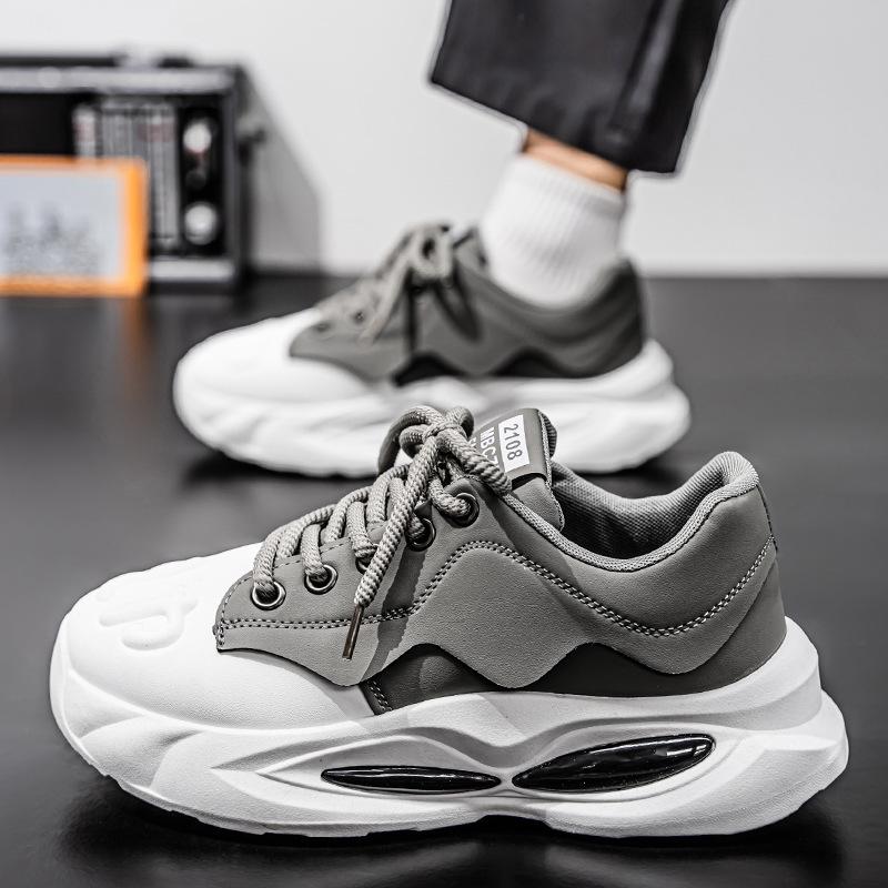 Internet celebrity popular men's shoes spring and autumn thick soles new versatile sports leisure running heightening teenager leather dad shoes