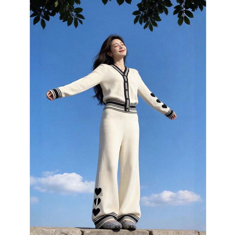 7783 Korean Fashion Rich Girl Heart Color Block Knit Cardigan & Long Pants Set - Fall/Winter