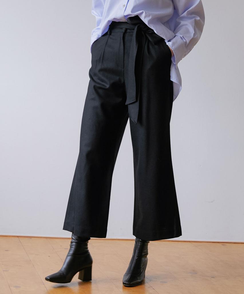 MODERNABLE Belted Wool Wide Pants - Black