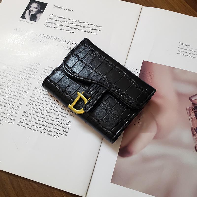 New D-Ring Crocodile Pattern Card Holder & Ladies Coin Purse: Short, Large Capacity, Folding, Anti-Demagnetization, Hot Zipper Design.