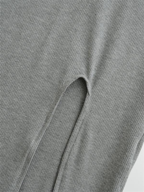 Spring 2026: Spicy Round Neck Long-Sleeve High-Slit Dress - Waist-Cinched, Solid Color, Hip-Hugging Design for Women