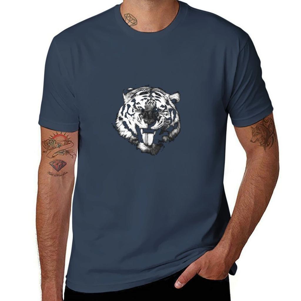 Tiger Smile  Swiss Artwork Photography TShirt Basic Regular Fit Casual TShirt