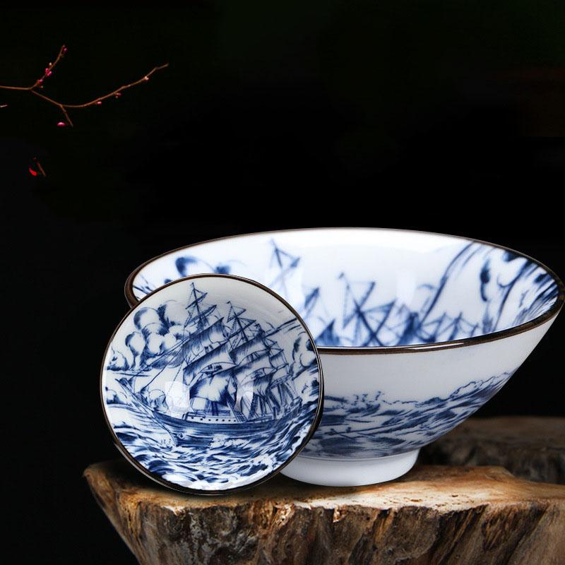 Čínský modrobílý porcelánový šálek na čaj Ručně malovaná čajová souprava Malá čajová miska Šálky na květinový čaj Čajové příslušenství Nápojové sklo Velkoobchod