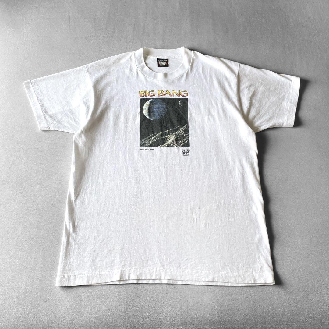 

[USED] 90s USA-made BIG BANG print T-shirt featuring space, Earth, and the Moon