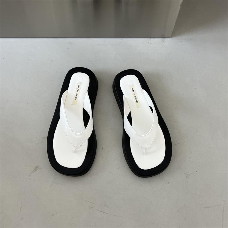 

Fashion New Summer Candy color flip flops women designer clip toe slides outdoor footwear female jandal sandals platform slippers 5 белый
