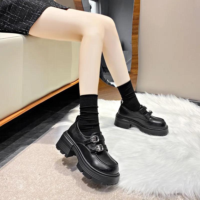 

Модная весенне-осенняя новая женская повседневная обувь однотонная с пряжкой на среднем каблуке обувь верх из ПУ уличная модная ретро zapatos mujer 40 чёрный