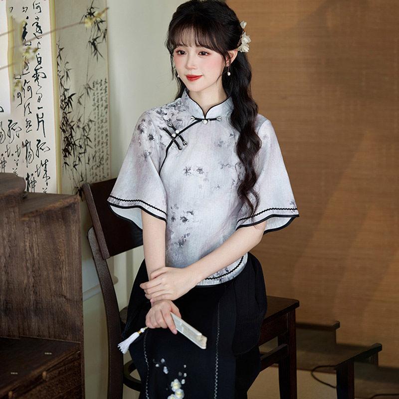 Daily Republic of China style new Chinese Suzhou cheongsam improved young women's high-end top two-piece skirt spring and summer wear