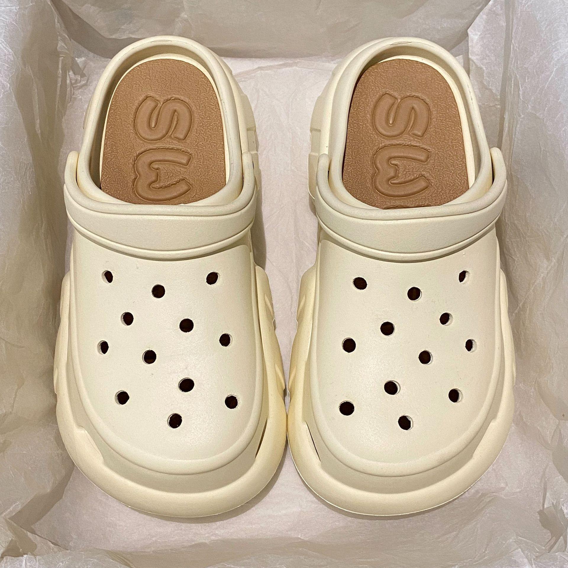 

Простые высококачественные туфли с отверстиями, женские сандалии на толстой подошве, модные и универсальные пляжные тапочки с мягкой подошвой 36-37 белый