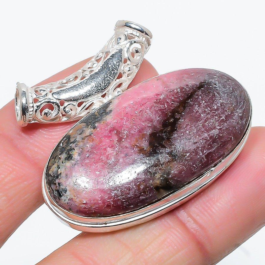 

Rhodonite Gemstone Handmade Ethnic Jewelry Pendant 1.38 SR-8625