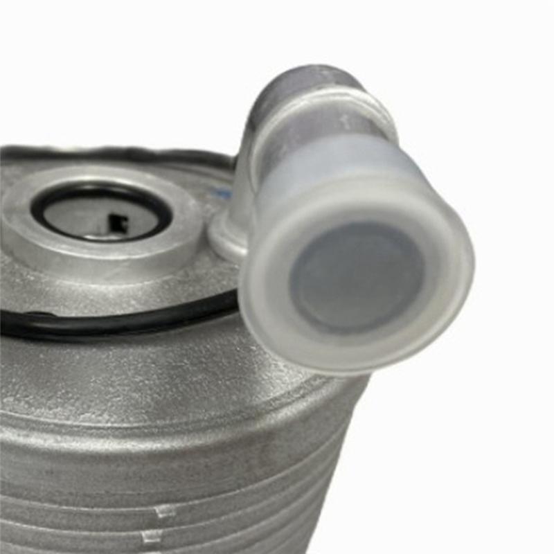 

2275.71, 227571 Engine Transmission Oil Cooler Oil-Water Heat Exchanger For 3008 408 508 For Citroen C4 C5 DS4 серебряный