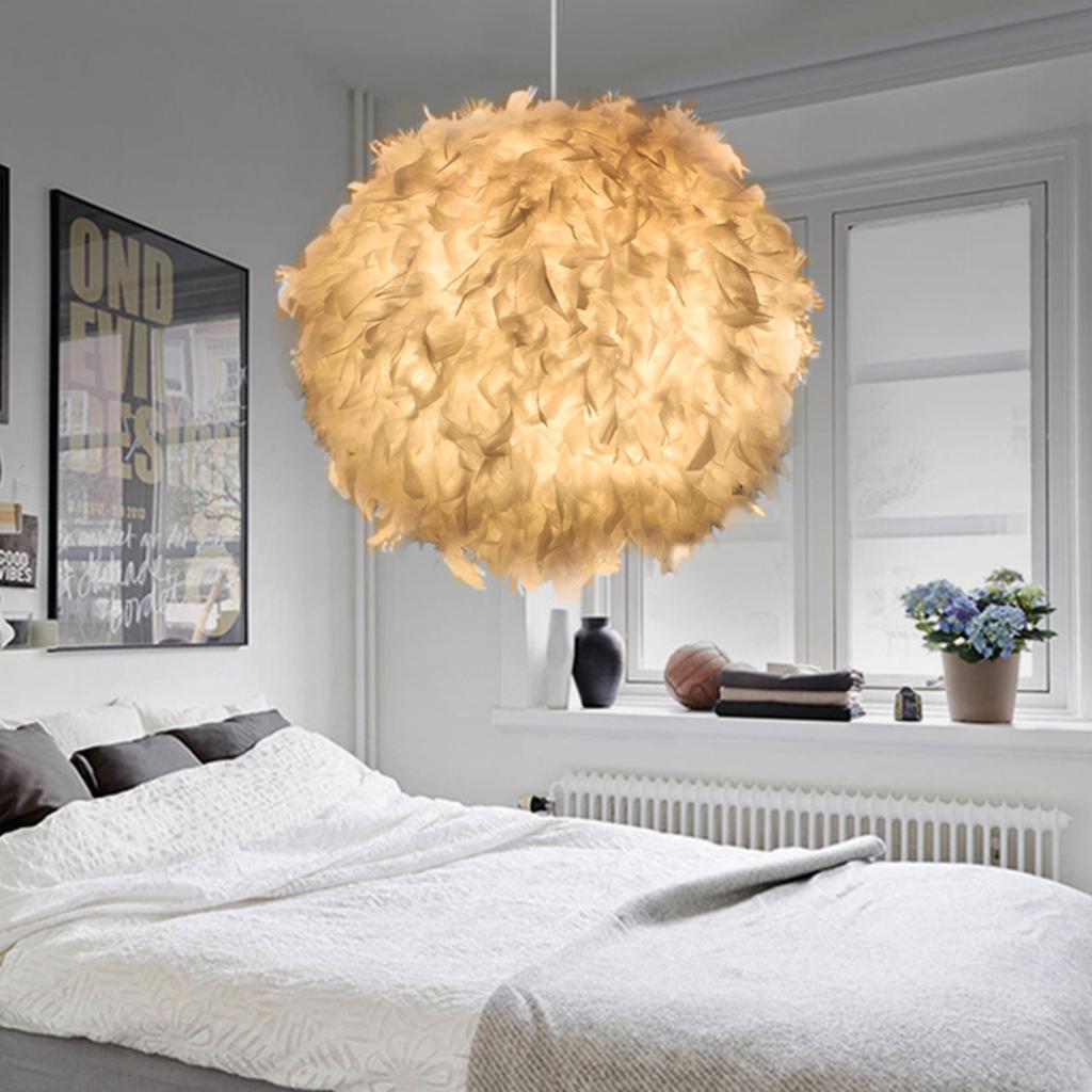 Neue elegante, traumhafte und flauschige Feder-Pendelleuchte - Bezaubernde Federschirmlampe für eine romantische und zauberhafte Atmosphäre -