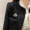 Retro French Pearl Camellia Brooch with A Delicate Fragrance Style High-end Suit and Niche Accessories