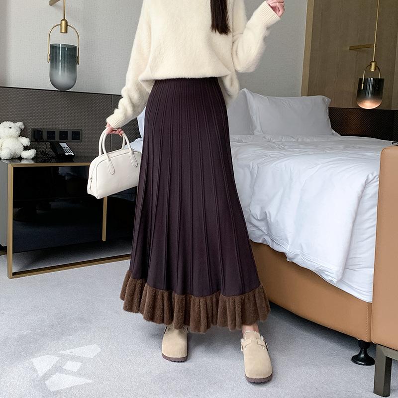 

Свободная трикотажная юбка полудлины для женщин, осень-зима, новый милый стиль, А-силуэт, эластичная талии, плиссированная юбка, узкая шерстяная юбка, розовая, черная One Size кофейный