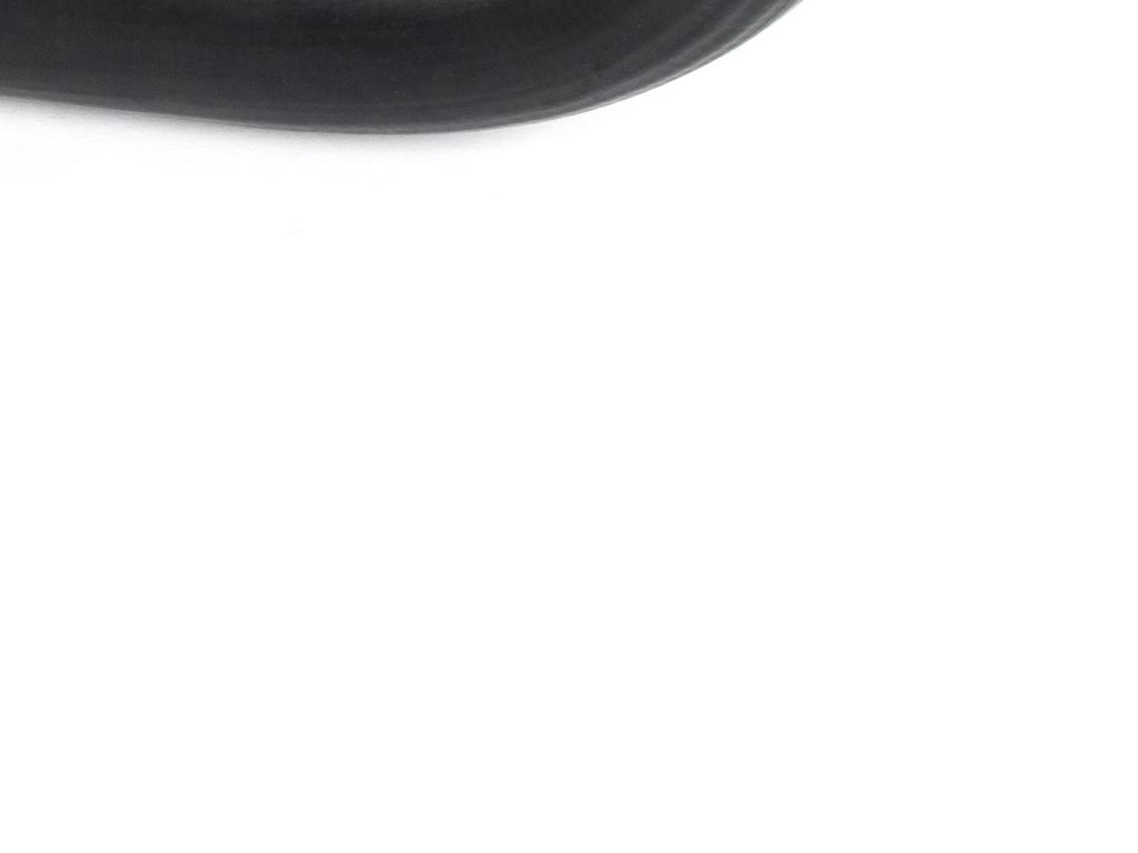 Nissan Navara D40 2.5 dCi 10-15 turbo intercooler hose