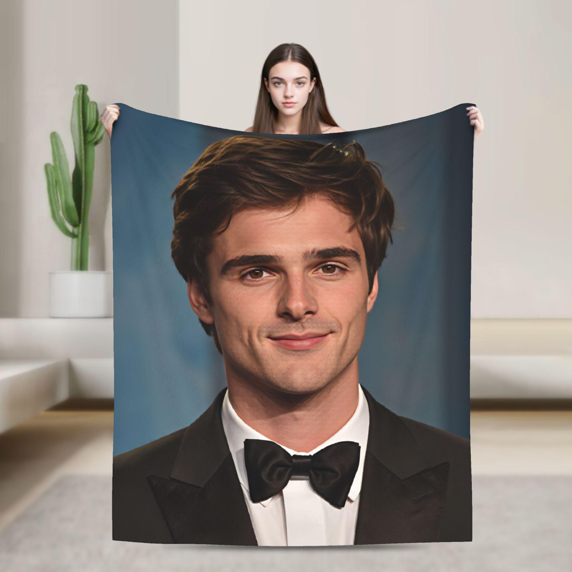 Jessica Chen Unisex Jacob Elordi Actor Portrait Blanket Soft Novelty Plush Throw Blanket For Couch Bed Travel Flannel Bedspread Bed Cover