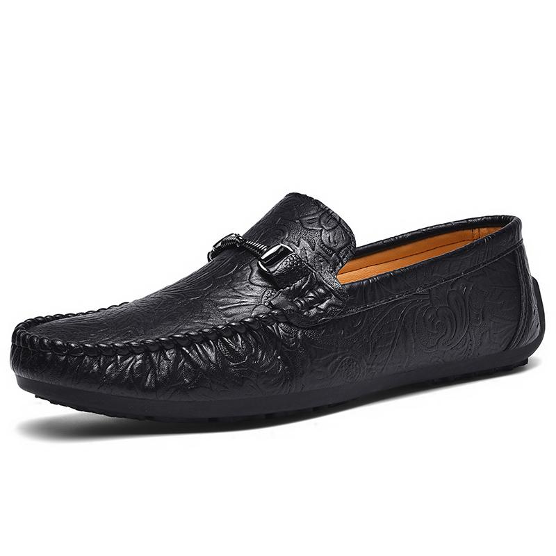 Fashion Punk Style Male Wedding Shoes Men's Handmade Leather Loafers Casual Driving Flats Handmade Slip-on Shoes New Comfy Moccasins