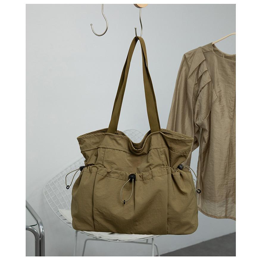 IELGY Large Capacity Handbag Simple Fashion Casual Commuter Tote Bag