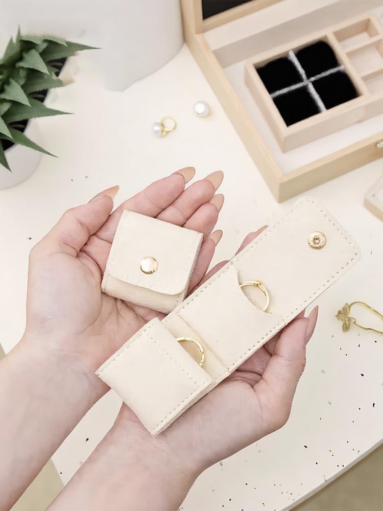Mini Reise Schmuckrolle Tasche mit Schnalle Tragbar Faltbar Reise Schmuck Aufbewahrungsbox Kleine Schmuckschatulle für Ohrringe Ringe