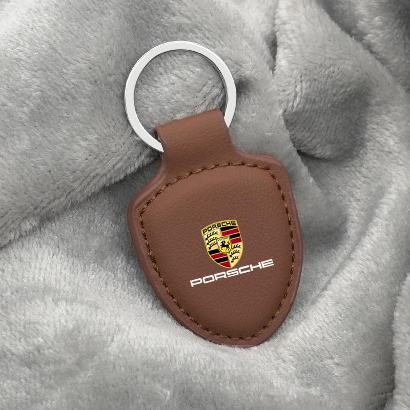 Leather Shield Car Keychain Keyring Men Women Gifts Pendant Buckle For Porsche 911 Pajun Cayenne Cayman Panamera Macan Taycan pdhv50