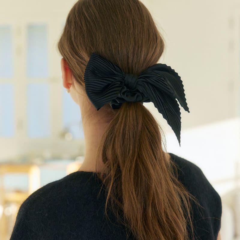 Murmur Pleats Ribbon Hair Scrunch